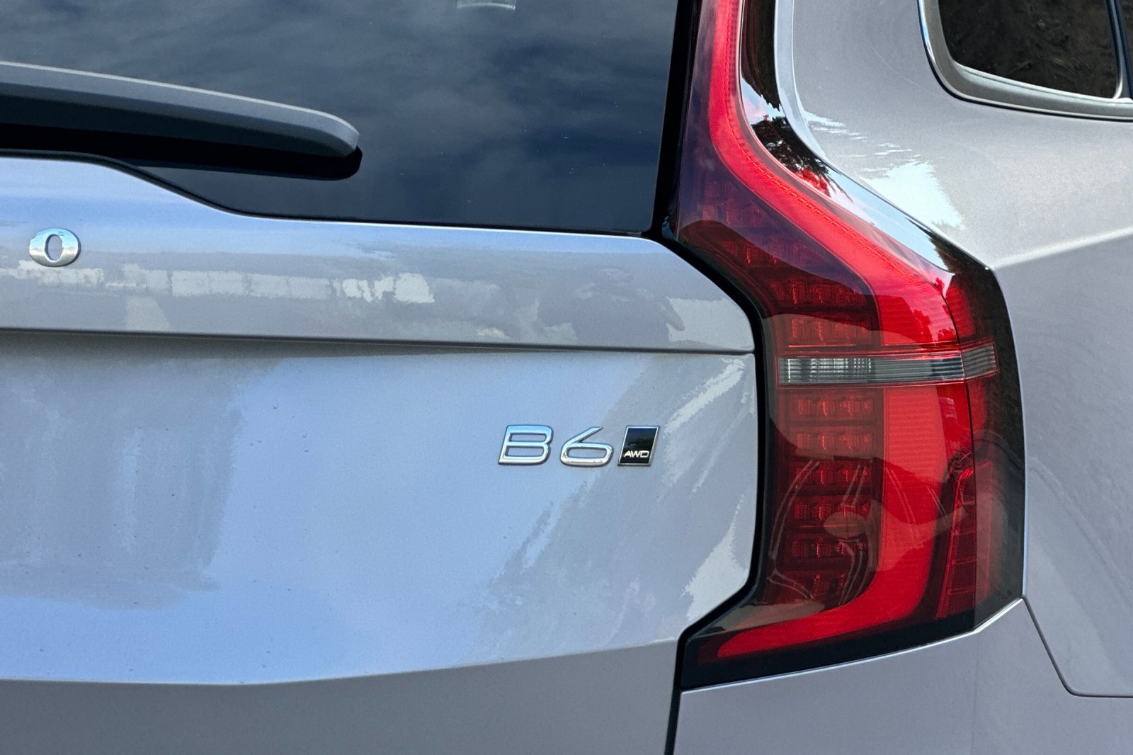 New 2026 Volvo XC90 B6 Core image 7