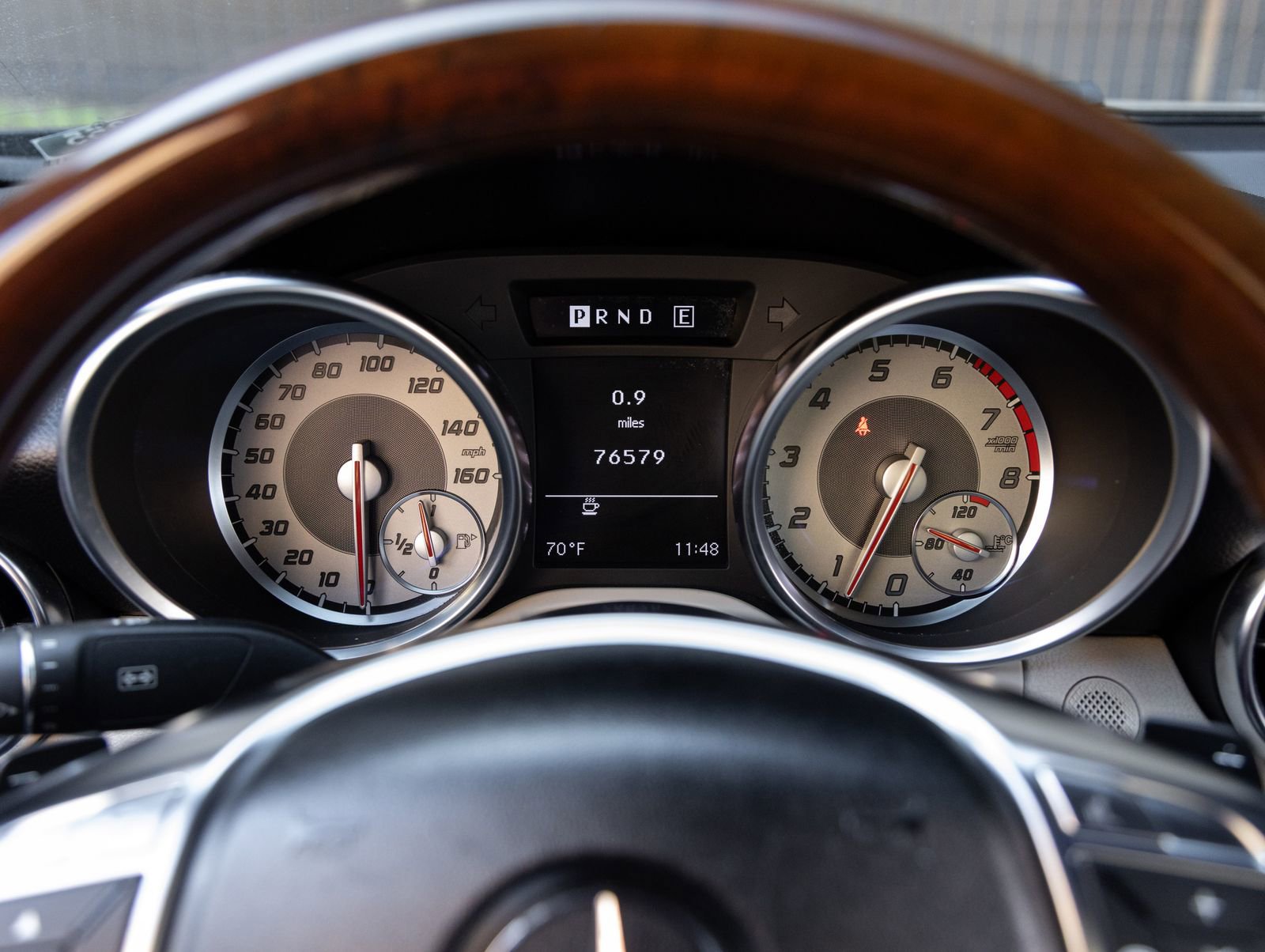 Used 2013 Mercedes-Benz SLK 250 image 16