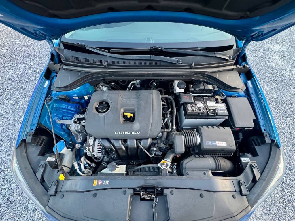 Used 2017 Hyundai Elantra Value Edition FWD image 14