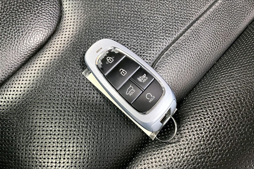 Used 2024 Hyundai Palisade Limited AWD/4WD image 10