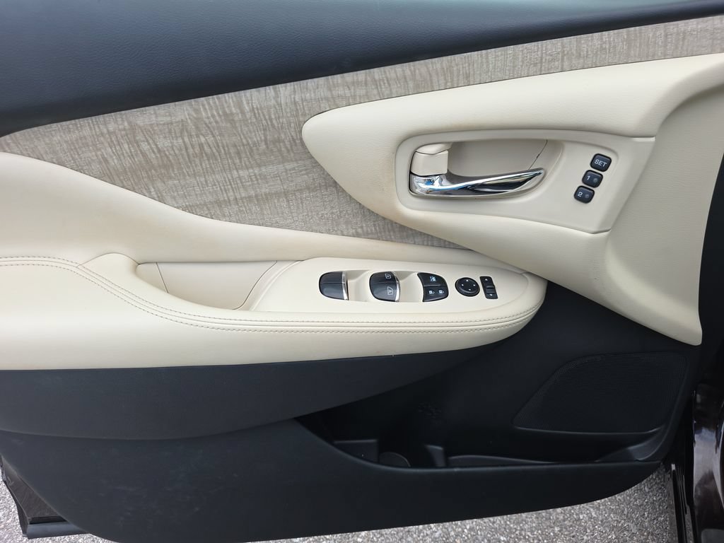 Used 2021 Nissan Murano SL FWD image 17