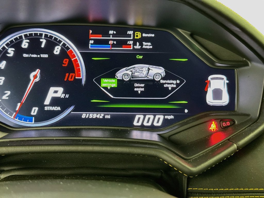 Used 2017 Lamborghini Huracan LP 580-2 RWD image 15
