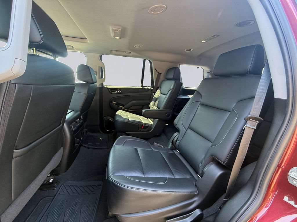 Used 2020 Chevrolet Tahoe LT w/ Luxury Package AWD/4WD image 17