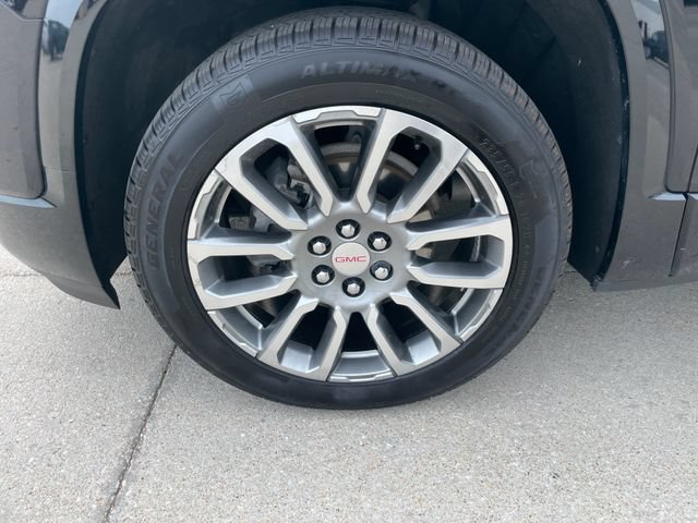 Used 2023 GMC Acadia Denali w/ Denali Technology Package AWD/4WD image 30