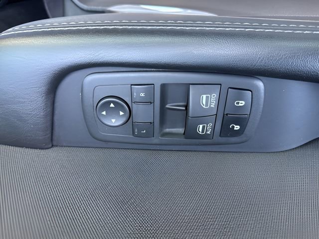 Used 2022 Dodge Challenger GT image 13