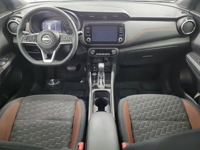 Certified 2022 Nissan Kicks SR FWD image 14