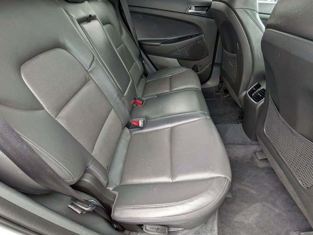 Used 2016 Hyundai Tucson Limited w/ Option Group 03 image 25