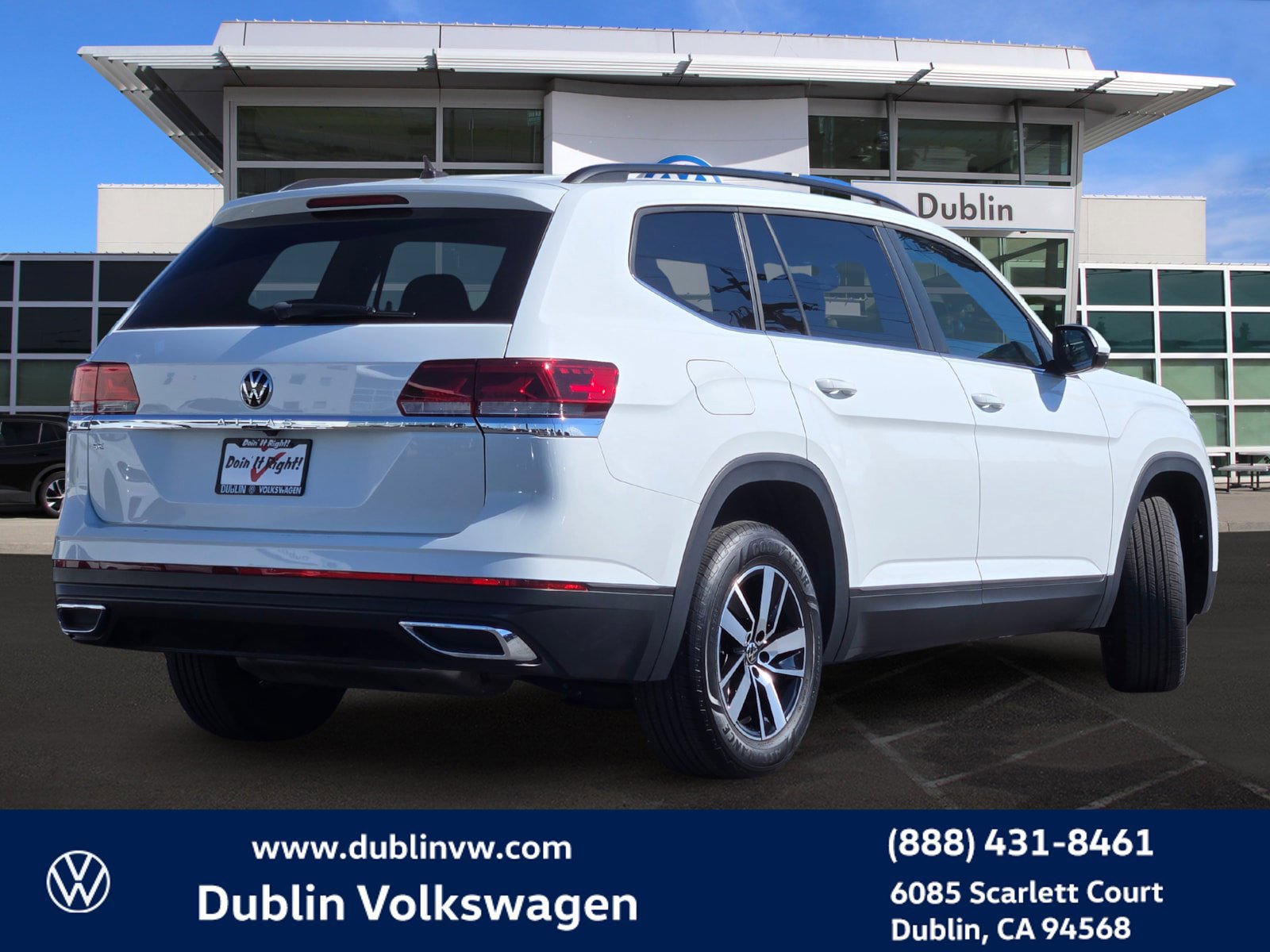 Certified 2023 Volkswagen Atlas SE FWD image 4