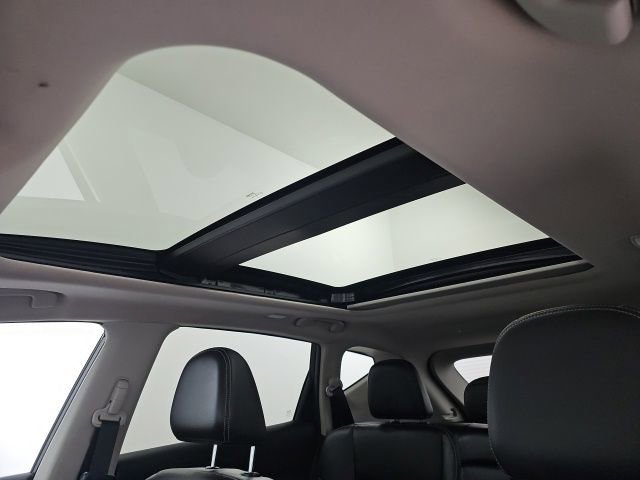 Used 2015 Nissan Murano Platinum w/ Platinum Technology Package AWD/4WD image 28