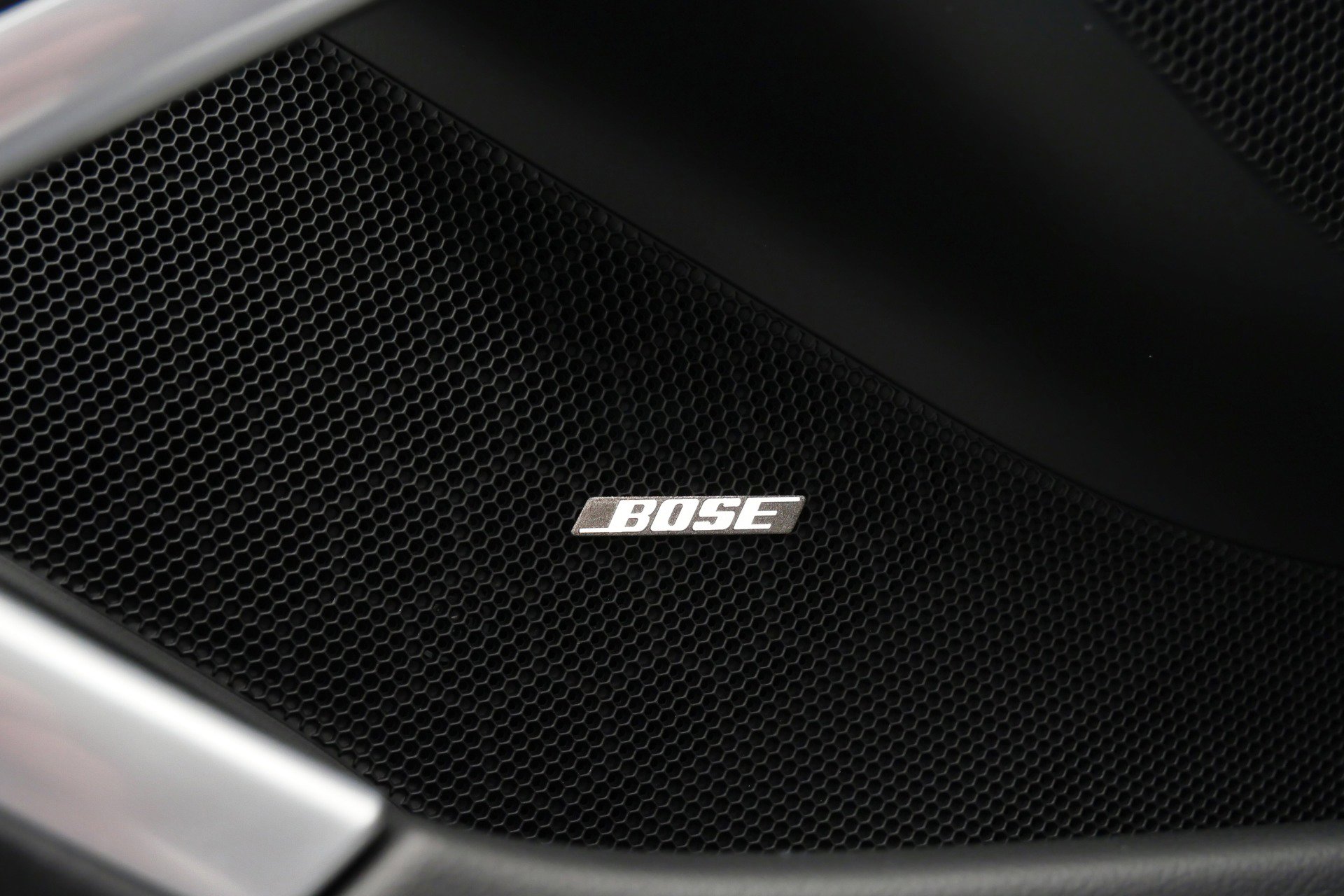 Used 2024 Porsche 718 Boxster S RWD image 32