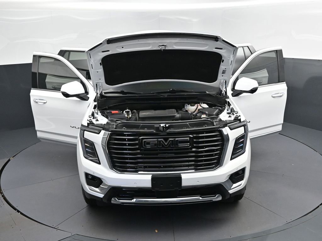 Used 2025 GMC Yukon Elevation w/ LPO, Elevation Black Package AWD/4WD image 54