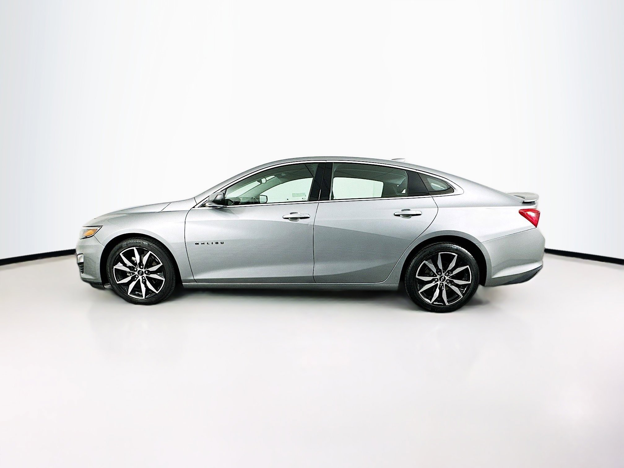 Used 2024 Chevrolet Malibu RS image 4