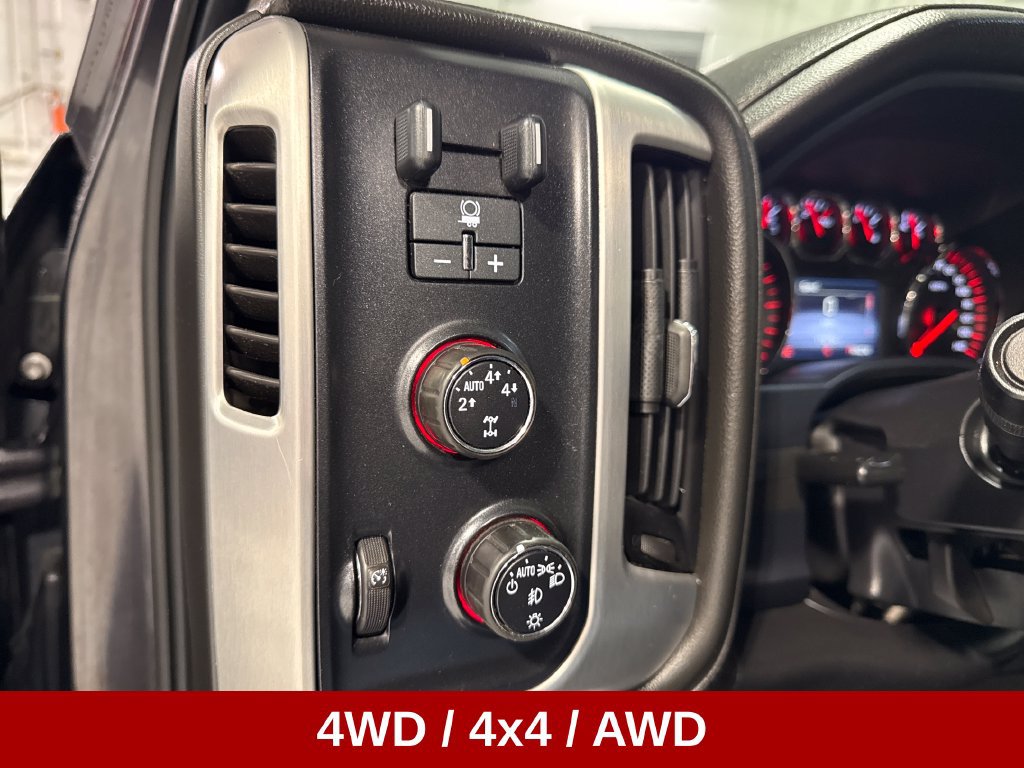 Used 2015 GMC Sierra 1500 SLT w/ SLT Preferred Package AWD/4WD image 10