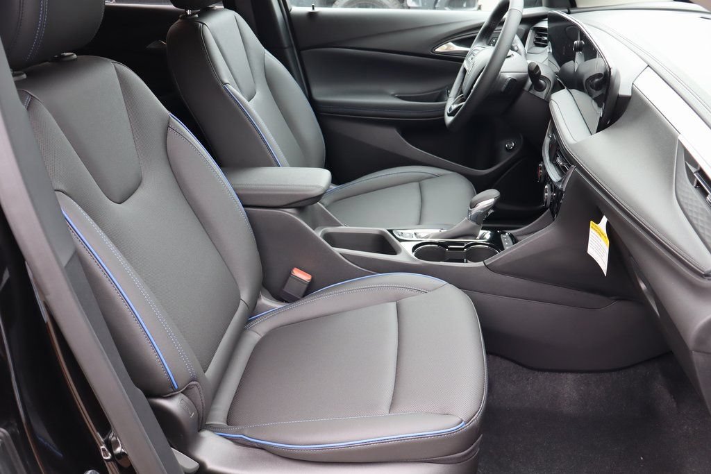 New 2026 Buick Encore GX Sport Touring w/ Comfort Package AWD/4WD image 23