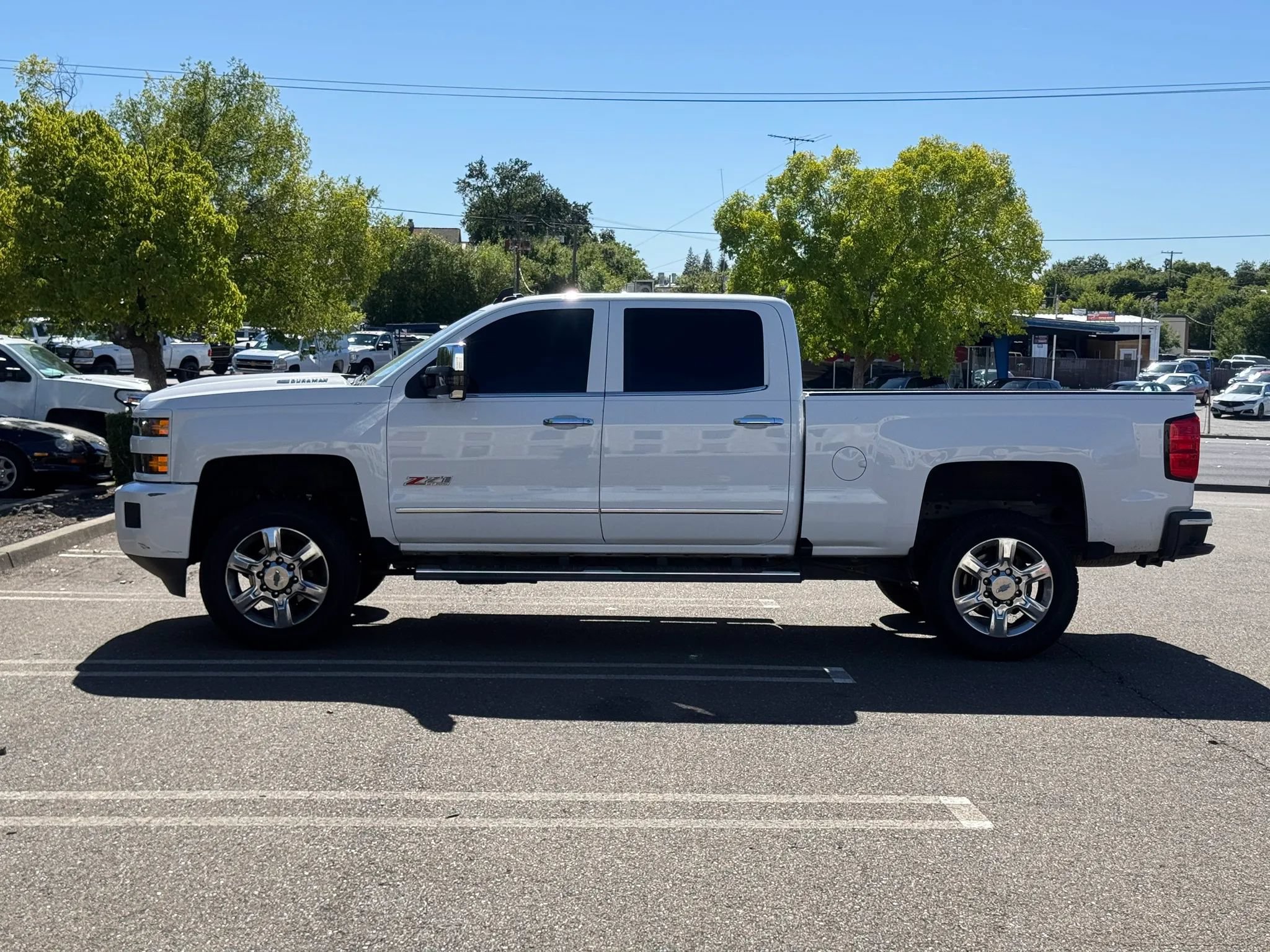 Used 2018 Chevrolet Silverado 2500 LTZ w/ Duramax Plus Package AWD/4WD image 8