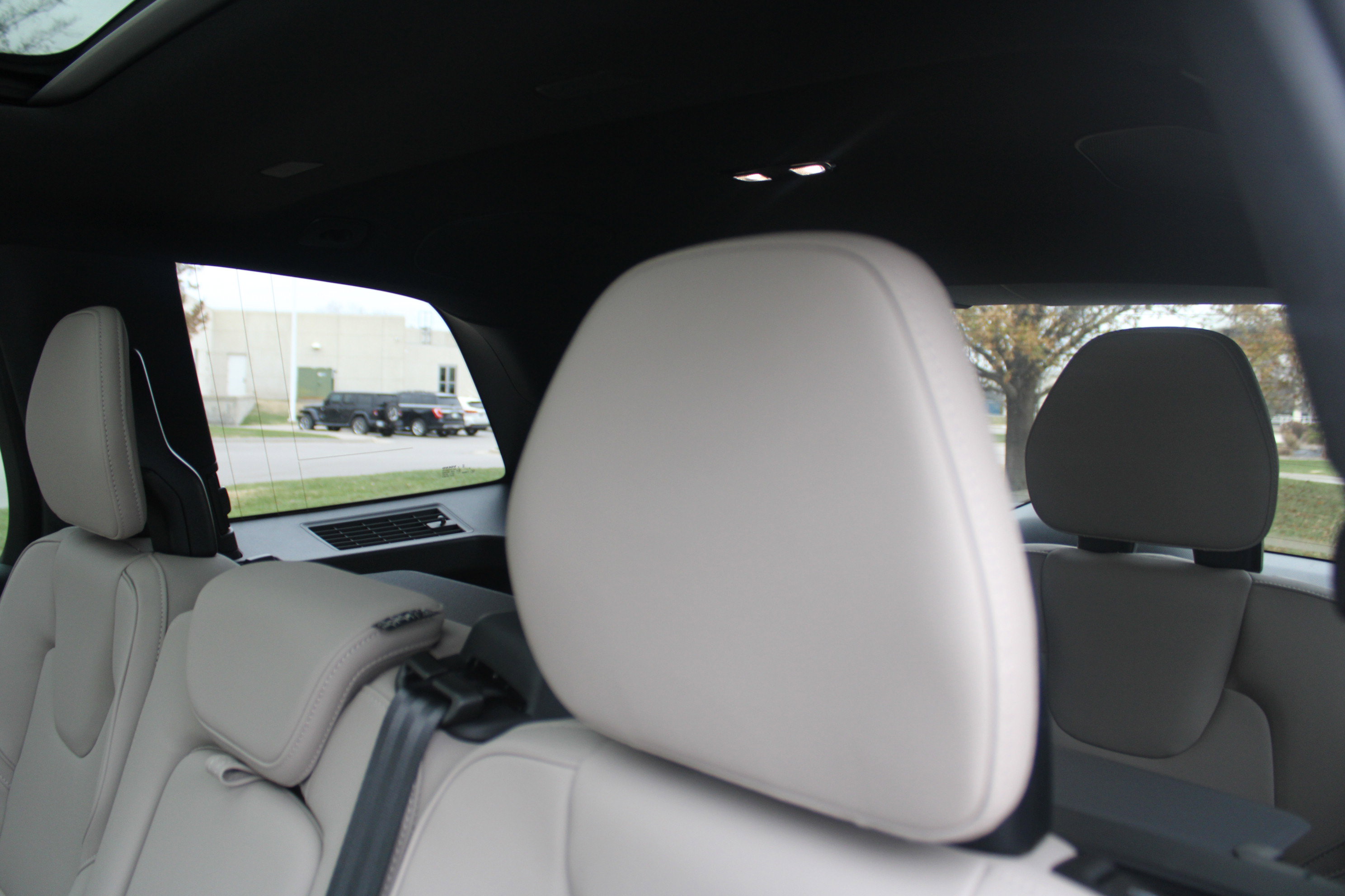 New 2026 Volvo XC90 B6 Plus w/ Protection Package AWD/4WD image 40