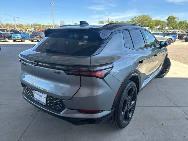 New 2026 Chevrolet Equinox EV RS FWD image 8