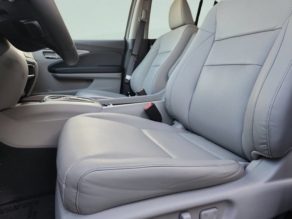Certified 2023 Honda Ridgeline RTL-E image 18
