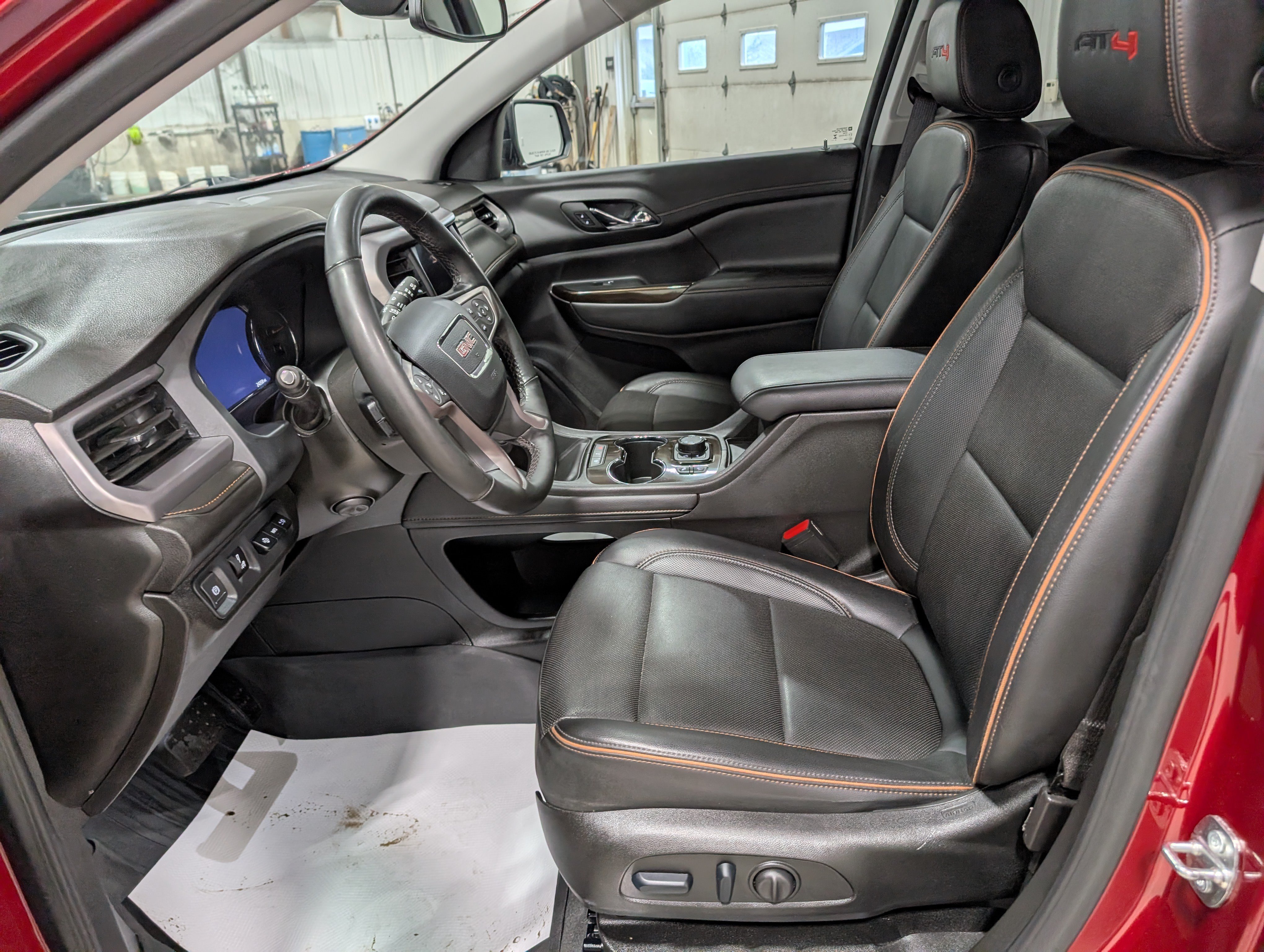 Used 2023 GMC Acadia AT4 w/ Technology Package AWD/4WD image 14
