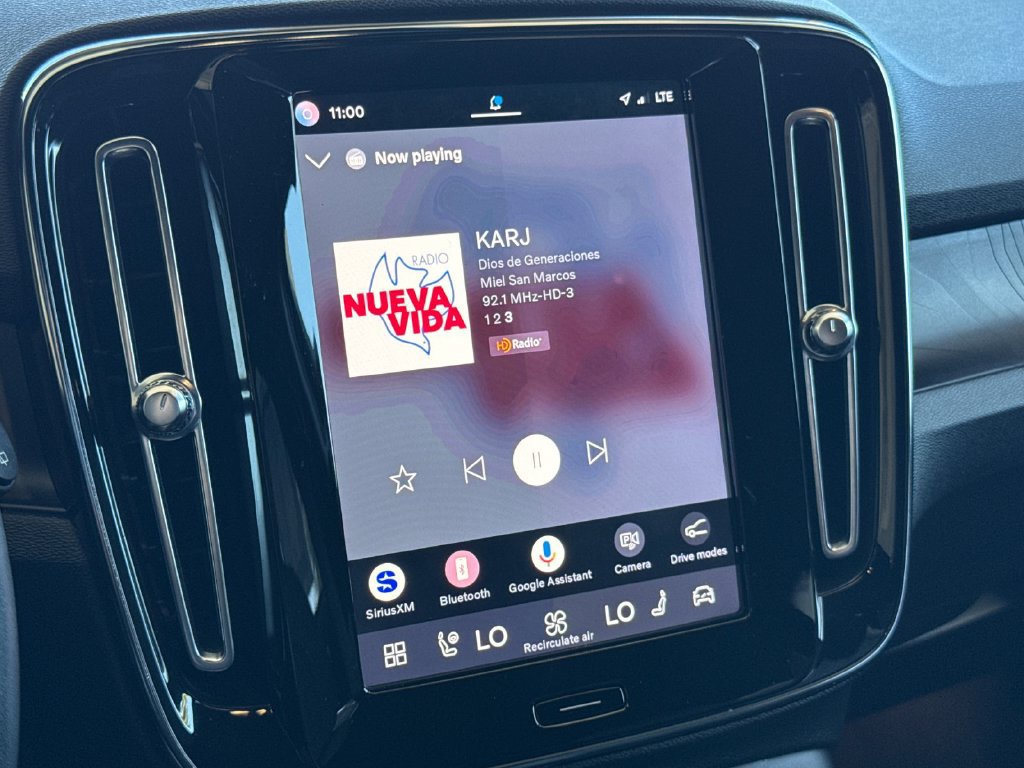 Certified 2023 Volvo XC40 Recharge Ultimate AWD/4WD image 17
