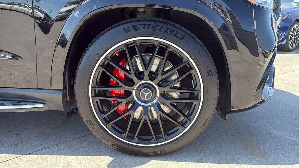 Used 2023 Mercedes-Benz GLS 63 AMG 4MATIC image 33