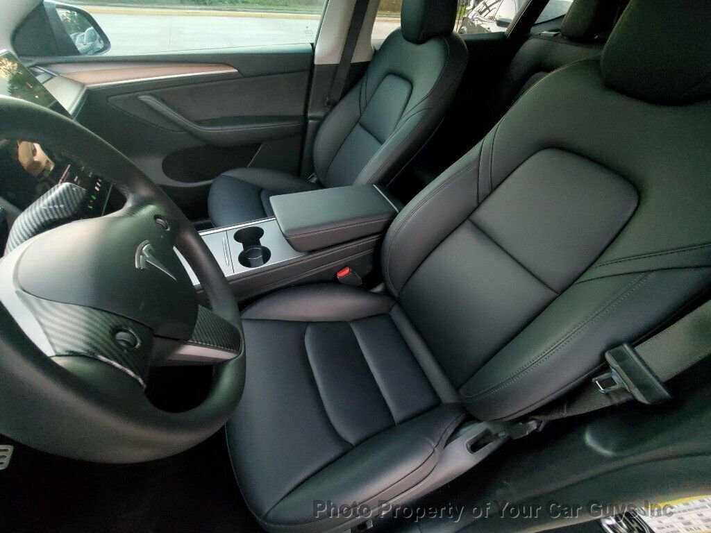Used 2023 Tesla Model Y Performance image 28
