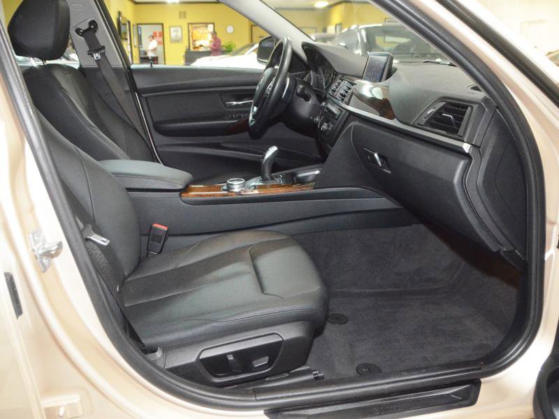 Used 2014 BMW 328i xDrive Wagon image 20