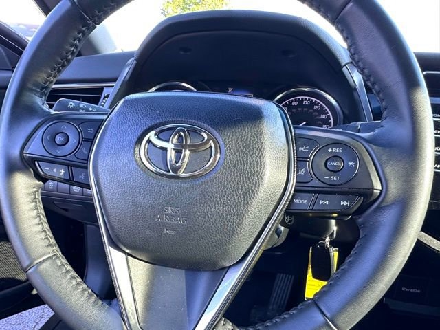 Used 2020 Toyota Camry SE FWD image 8