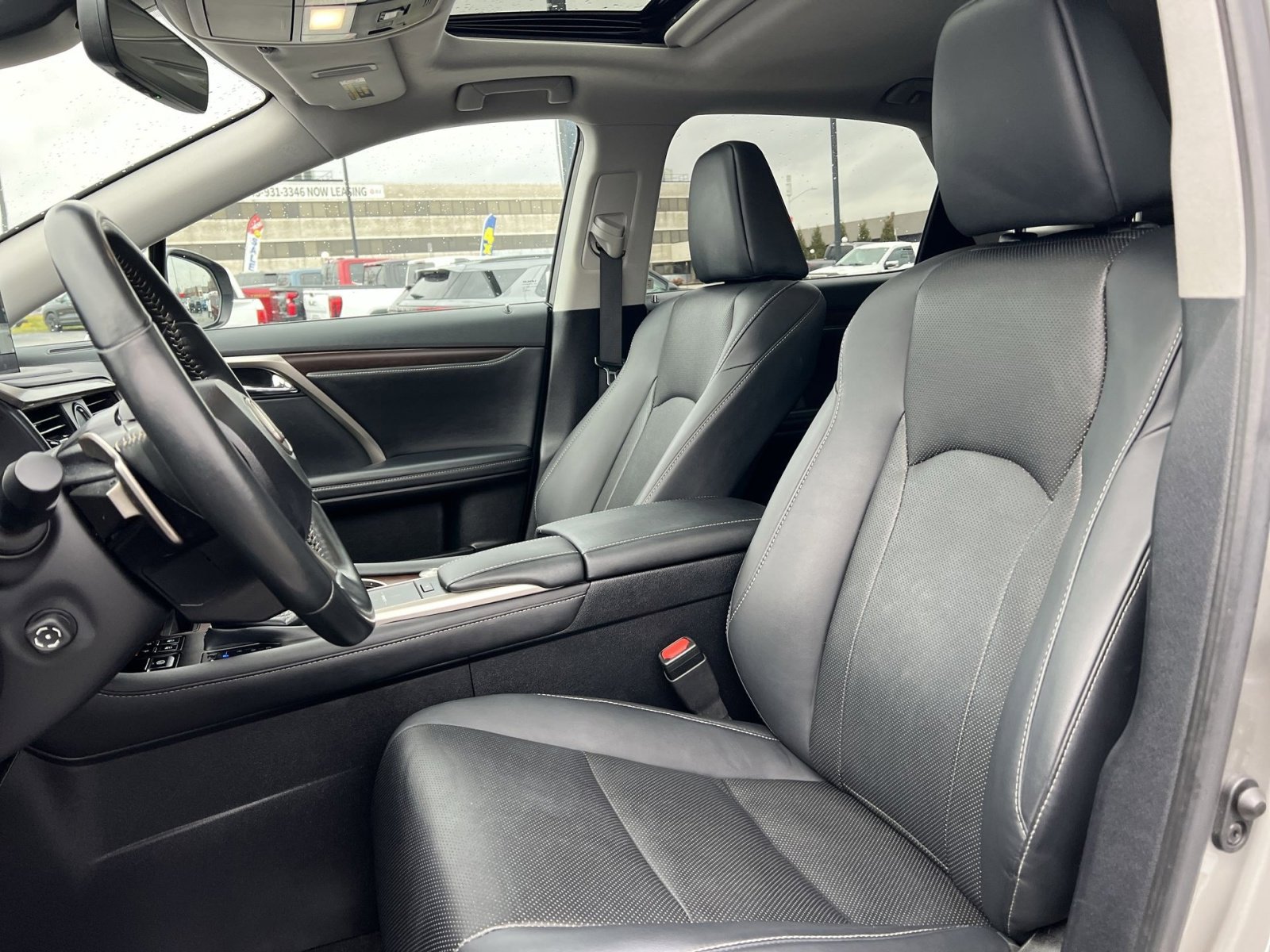 Used 2022 Lexus RX 350 AWD w/ Premium Package image 13