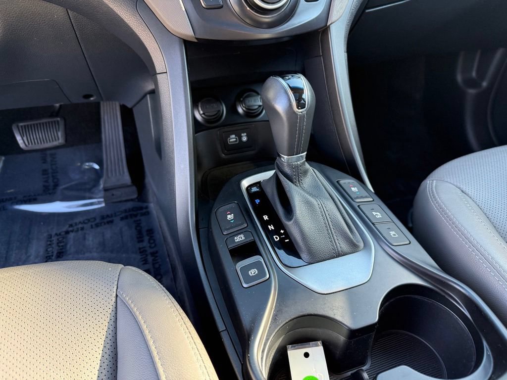 Used 2019 Hyundai Santa Fe XL AWD/4WD image 14