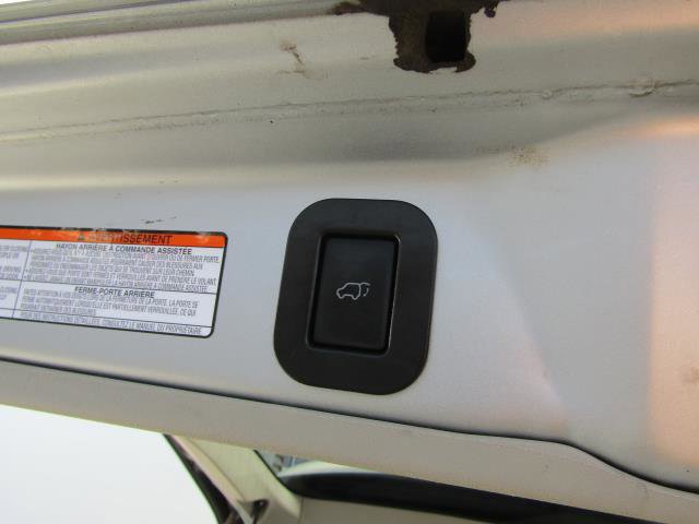 Used 2020 Toyota Sienna XLE image 17