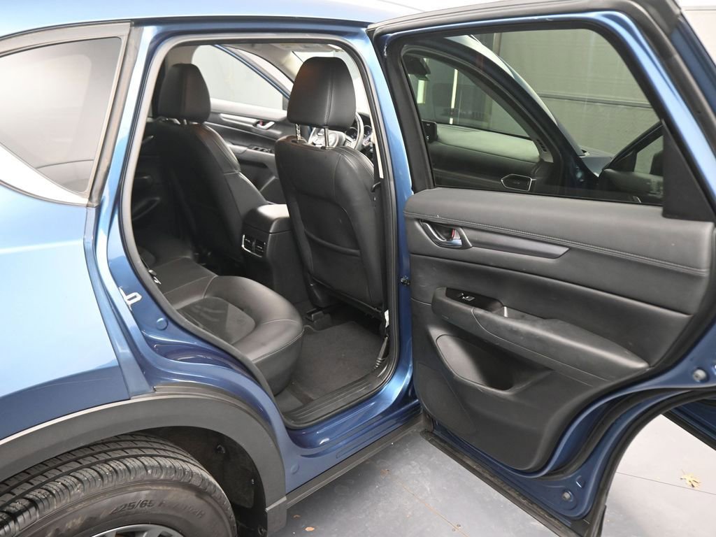 Used 2020 MAZDA CX-5 Touring image 41