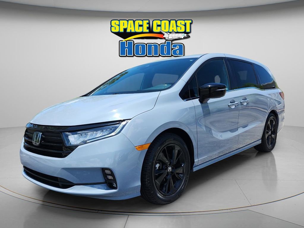 Certified 2023 Honda Odyssey Sport image 2