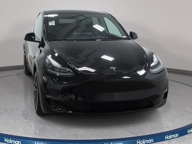 Used 2024 Tesla Model Y Performance AWD/4WD image 3