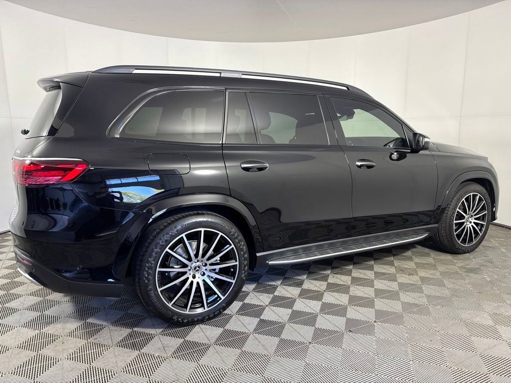 Certified 2025 Mercedes-Benz GLS 580 4MATIC w/ Acoustic Comfort Package image 7