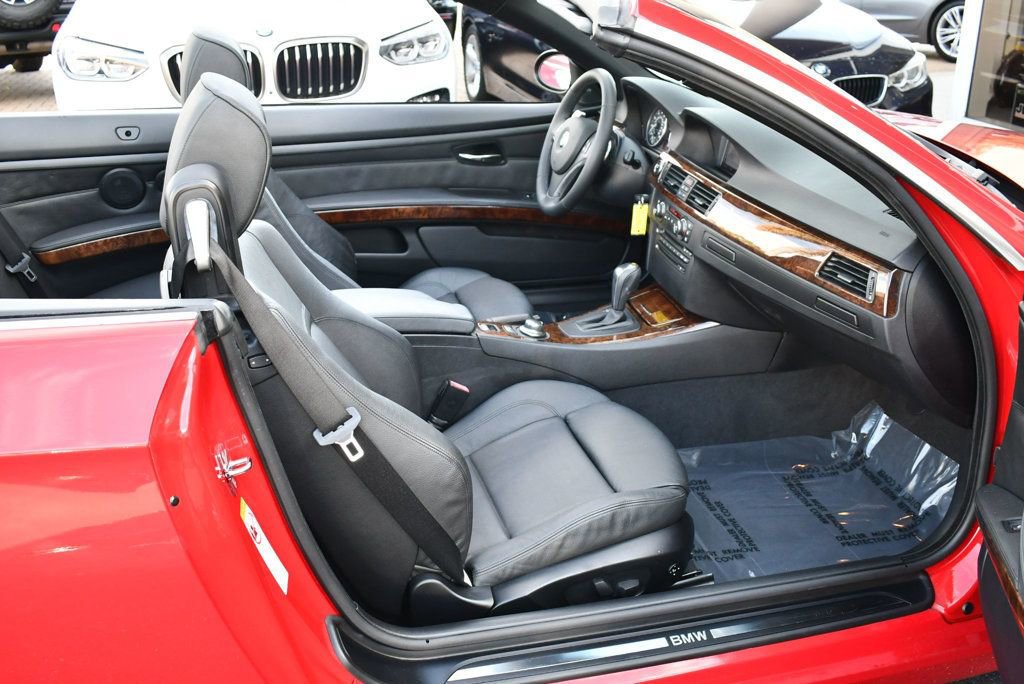 Used 2008 BMW 335i Convertible image 61