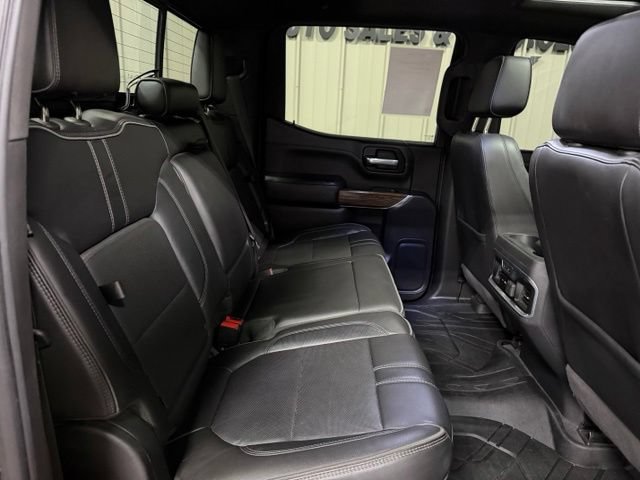 Used 2020 Chevrolet Silverado 1500 High Country w/ Technology Package AWD/4WD image 24