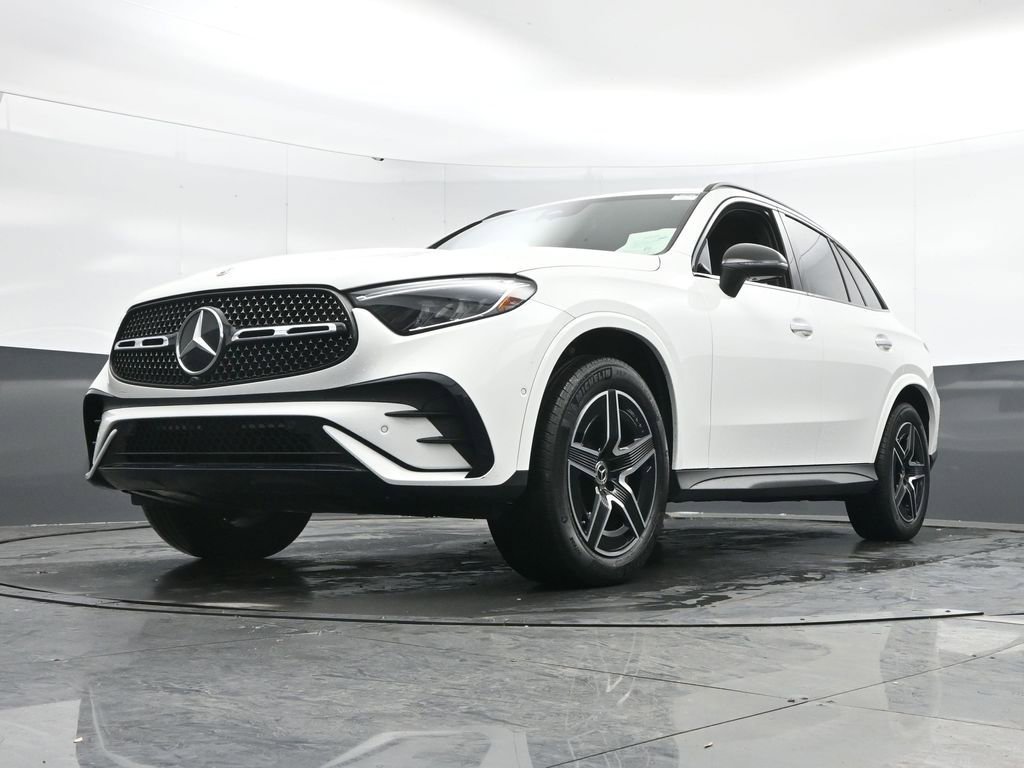 Used 2023 Mercedes-Benz GLC 300 image 41