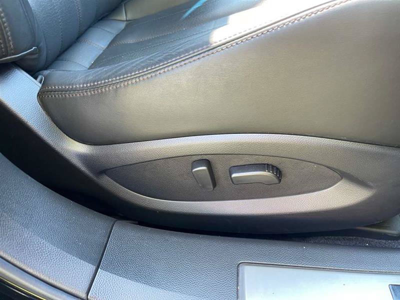Used 2012 INFINITI FX35 AWD w/ Premium Pkg image 39