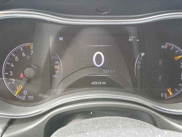 Used 2022 Jeep Grand Cherokee Laredo X AWD/4WD image 27