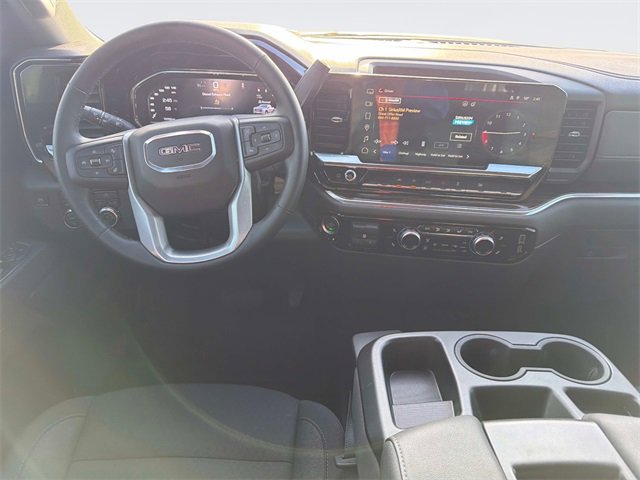 Used 2025 GMC Sierra 1500 Elevation image 17