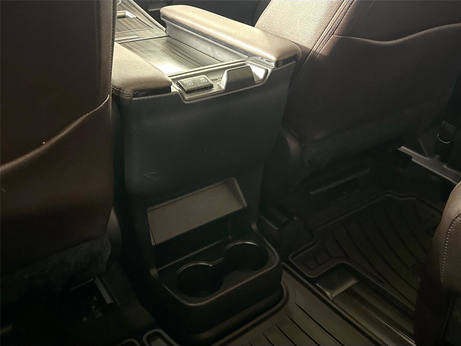 Certified 2021 Toyota Sienna Platinum image 37