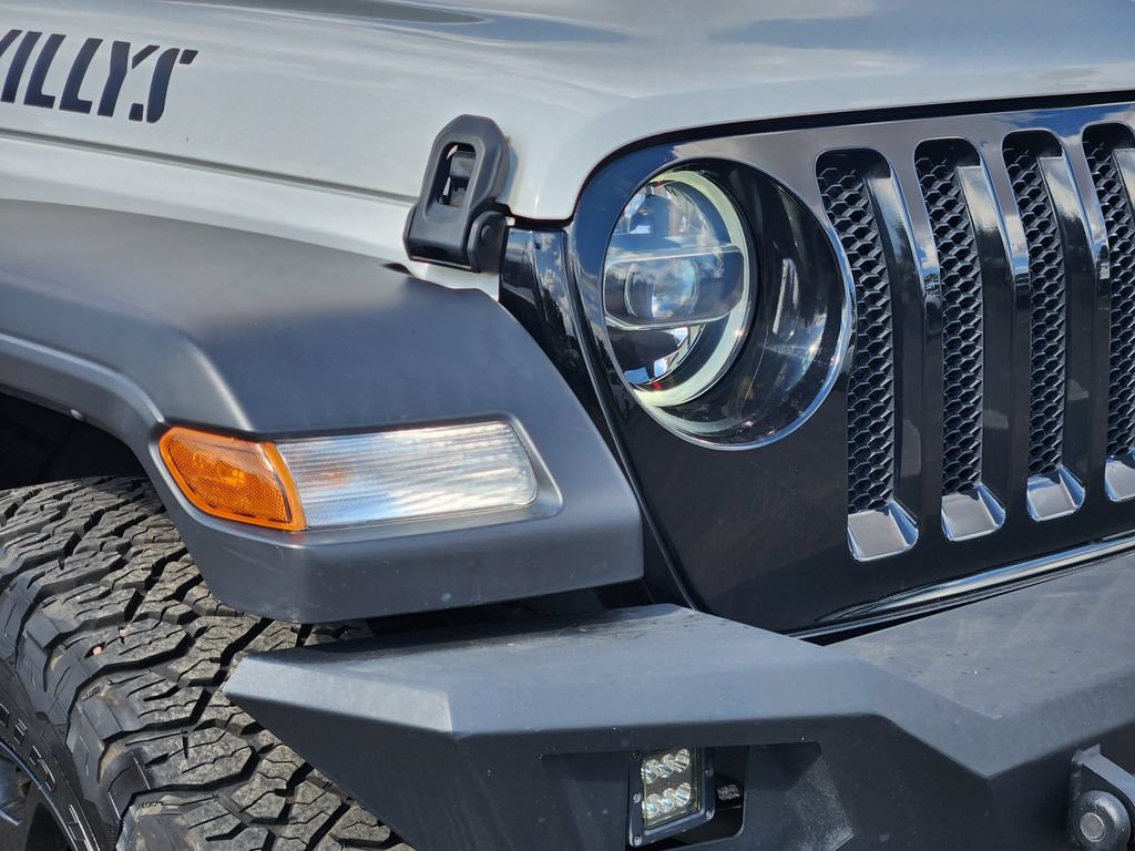 Used 2022 Jeep Wrangler Sport AWD/4WD image 28