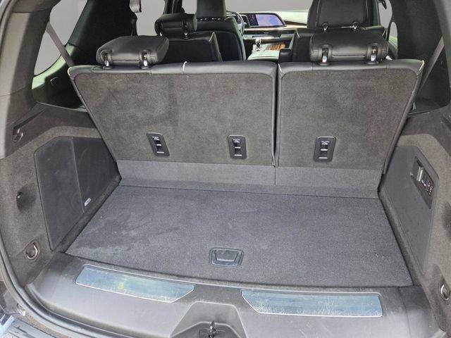 Certified 2024 Cadillac Escalade Premium Luxury AWD/4WD image 20