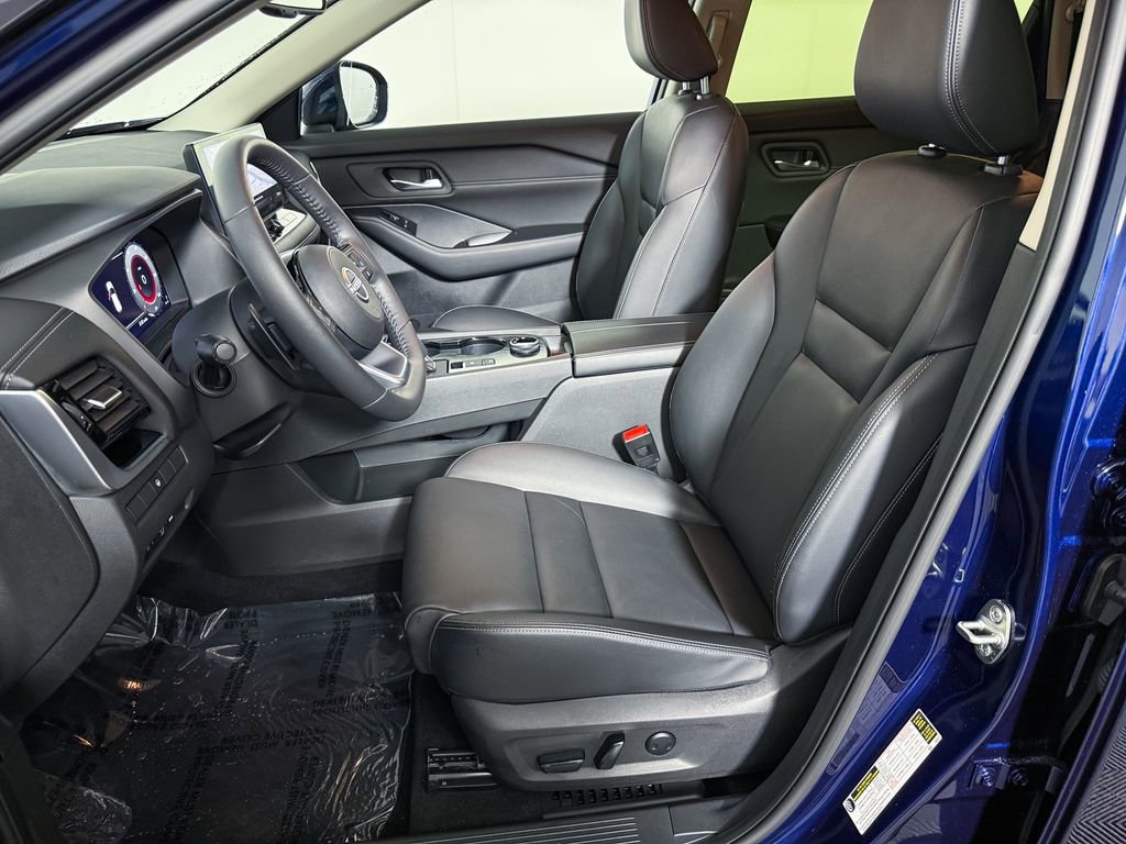 Certified 2024 Nissan Rogue SL image 37