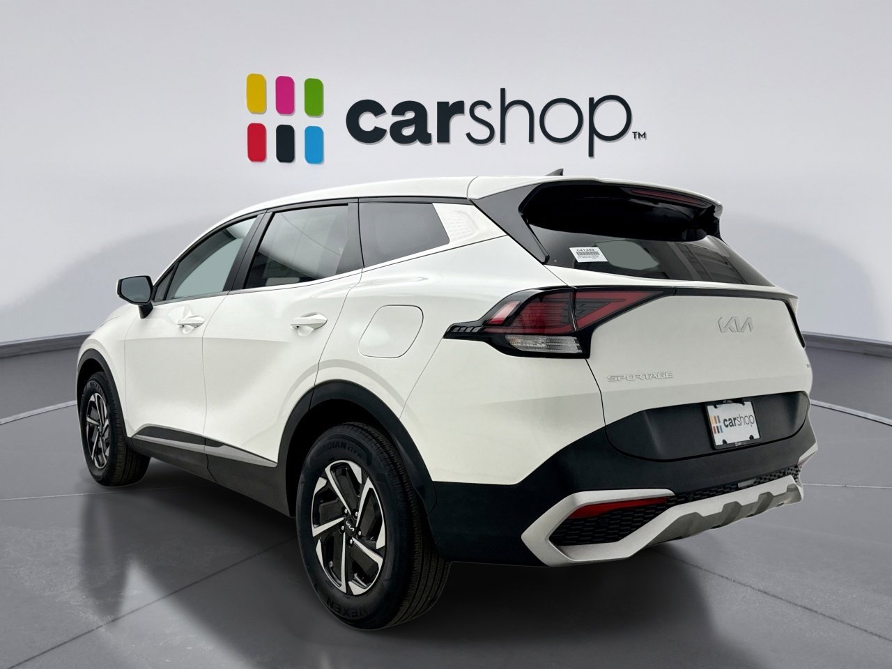 Used 2023 Kia Sportage LX image 3