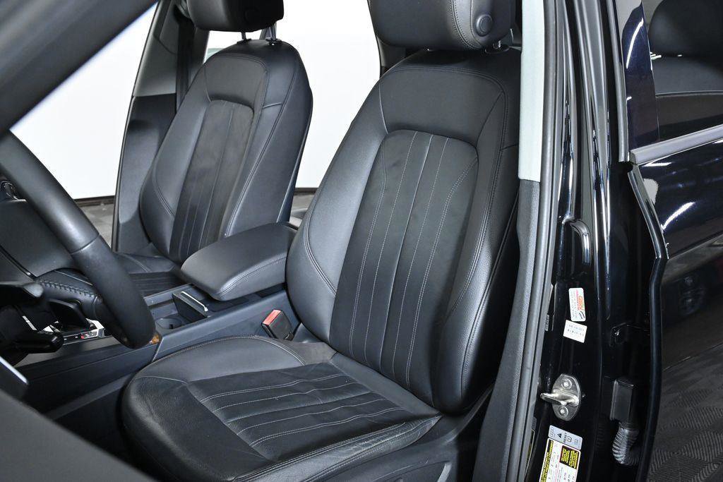 Used 2018 Audi Q5 2.0T Premium image 25