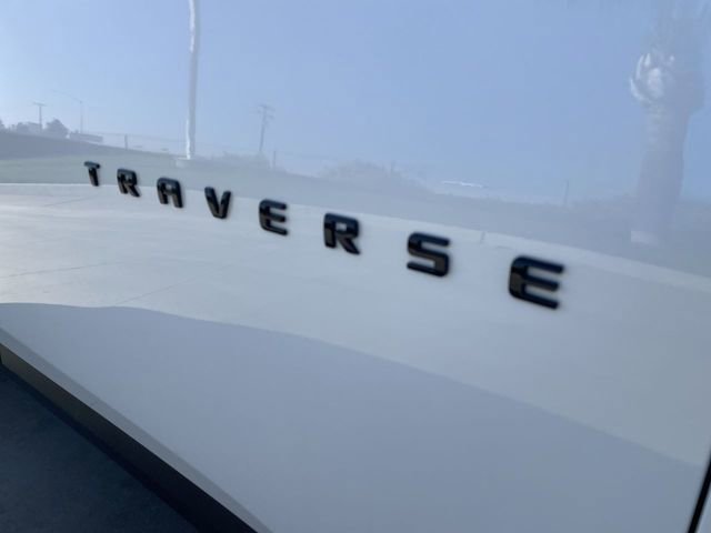 Used 2023 Chevrolet Traverse RS image 33