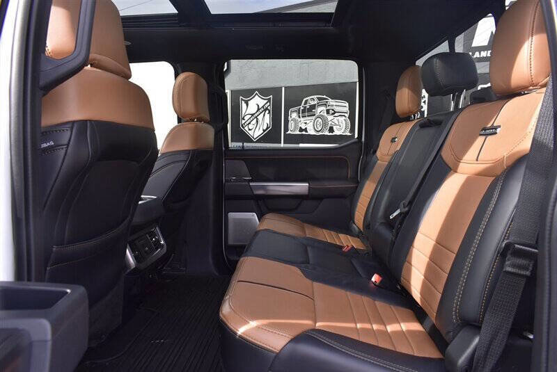 Used 2024 Ford F350 Platinum image 25