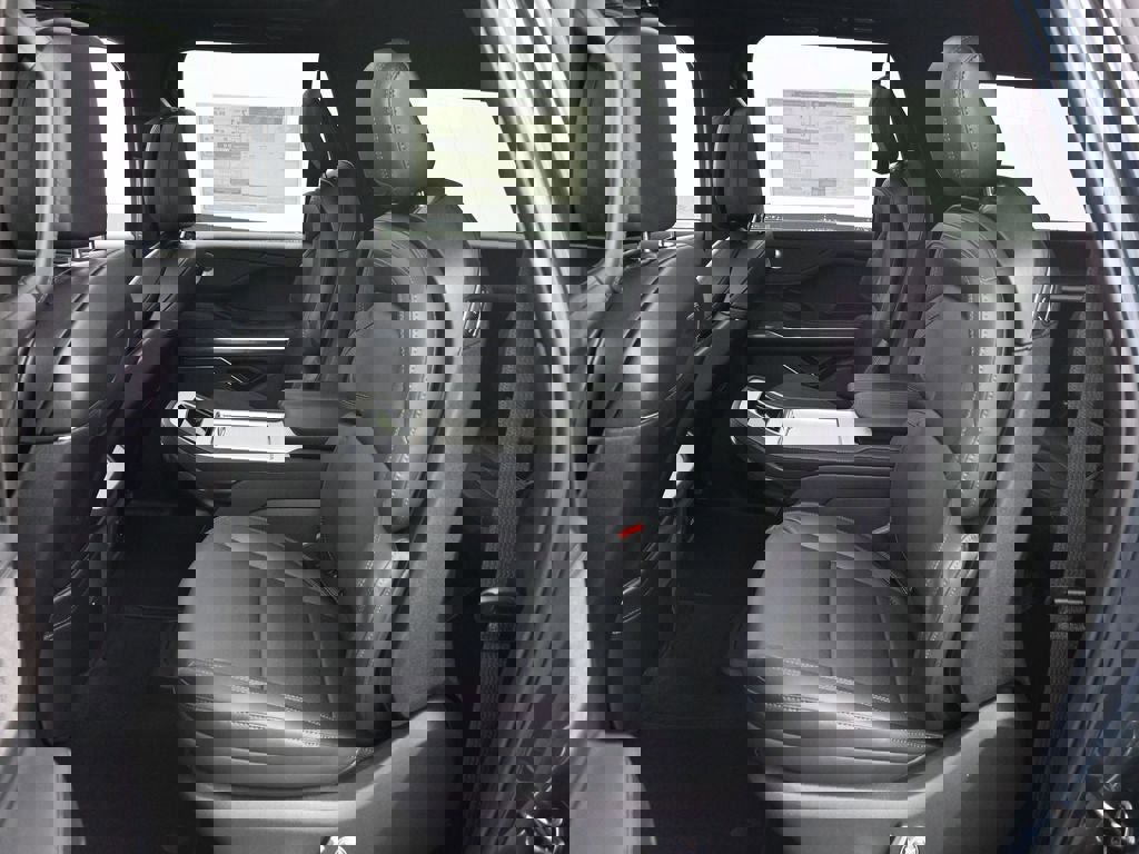 New 2026 Lincoln Navigator L Reserve w/ Jet Appearance Package image 31